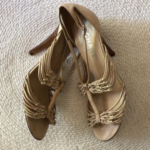 CHANEL Leather Strappy Sandals.  Beige.  US 9 EU 39.5